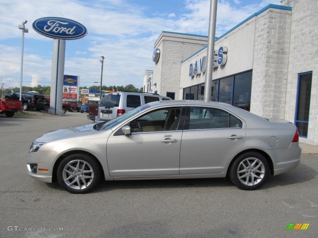 2010 Fusion SEL V6 - Smokestone Metallic / Camel photo #2