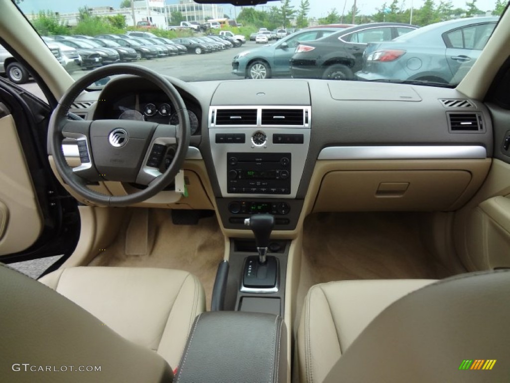 2007 Mercury Milan V6 Premier AWD Dashboard Photos