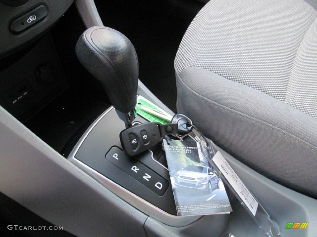 2013 Hyundai Accent GLS 4 Door 6 Speed Shiftronic Automatic Transmission Photo #69712191