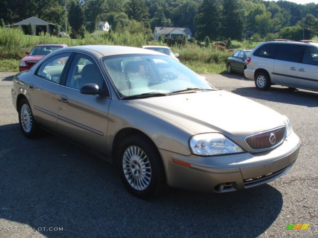 2005 Sable GS Sedan - Arizona Beige Metallic / Medium Parchment photo #1