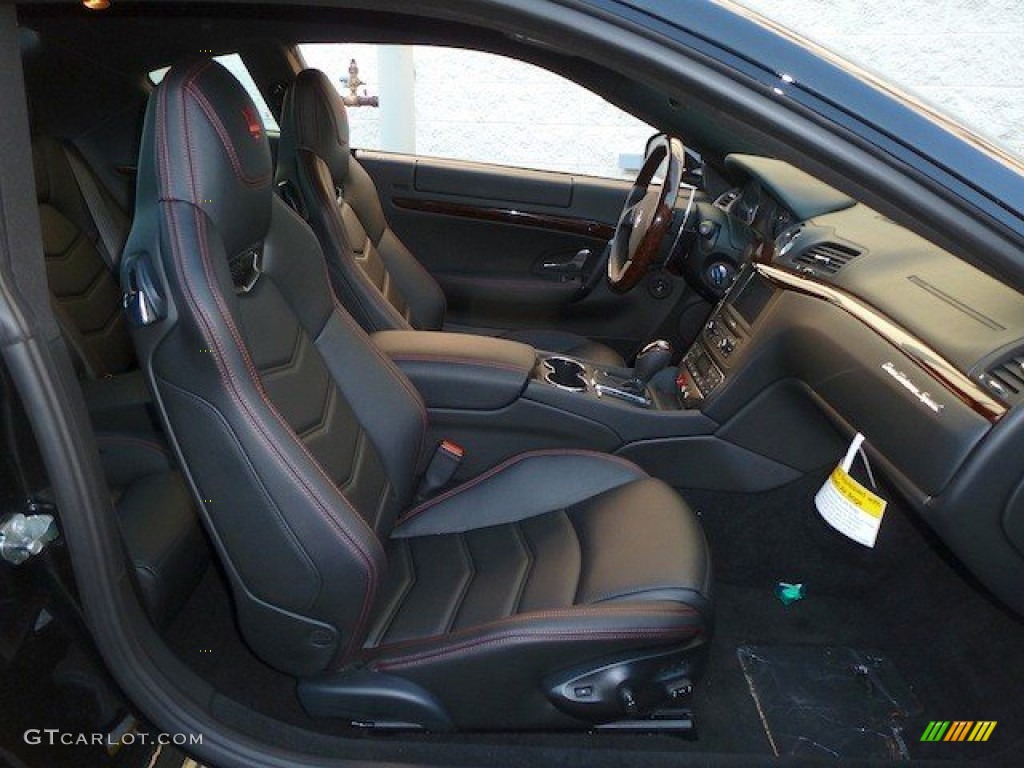 Nero Interior 2013 Maserati GranTurismo Sport Coupe Photo #69714369