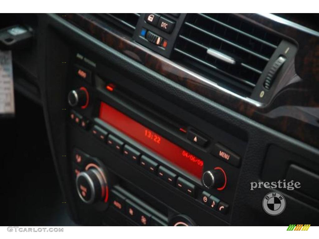 2009 3 Series 328xi Sedan - Titanium Silver Metallic / Black photo #16