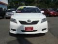 2009 Super White Toyota Camry LE V6  photo #2