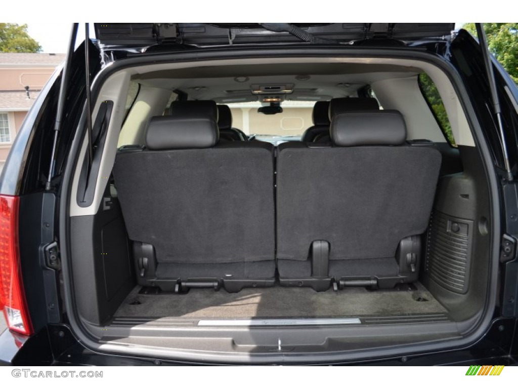 2008 Cadillac Escalade AWD Trunk Photo #69717168