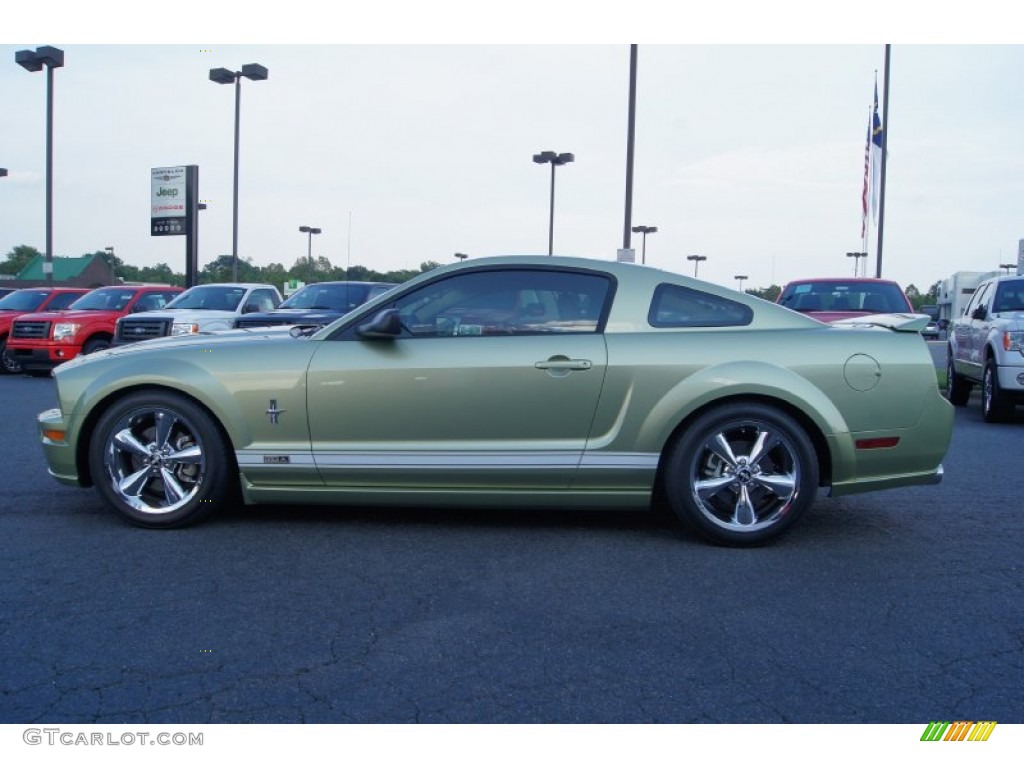 Legend Lime Metallic 2006 Ford Mustang GT Premium Coupe Exterior Photo #69719217