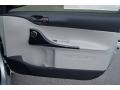 Classic Silver Metallic - iQ  Photo No. 15