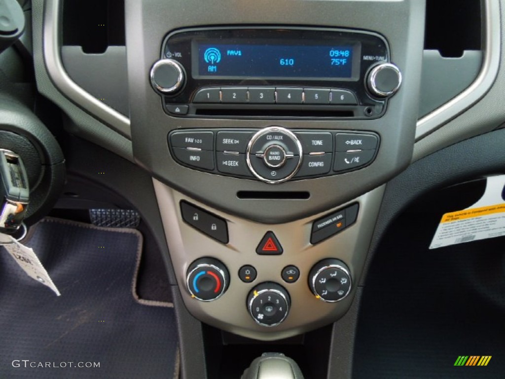 2012 Chevrolet Sonic LT Hatch Controls Photo #69720867