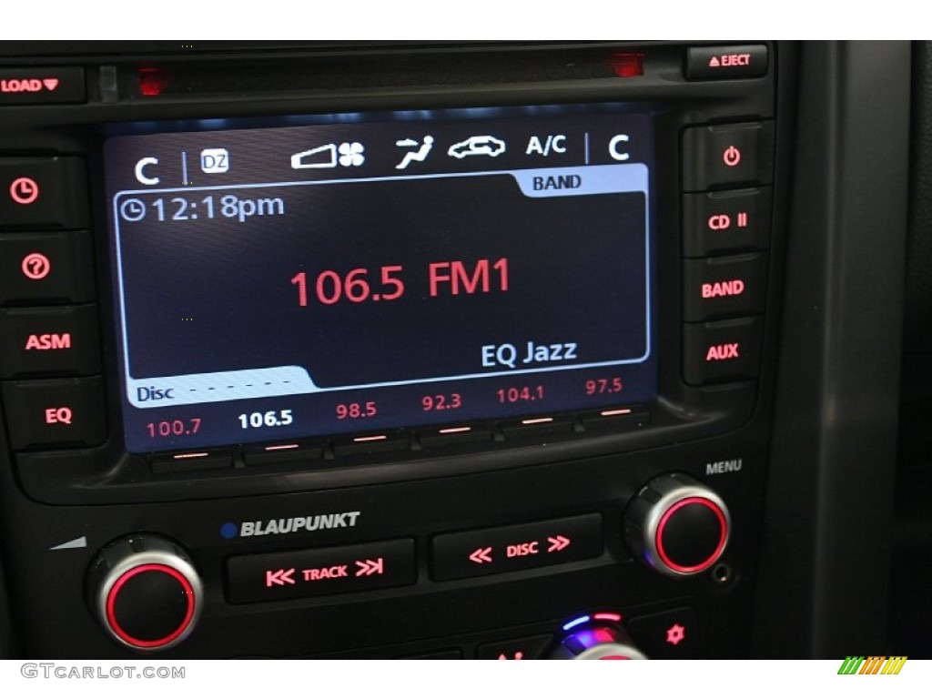 2008 Pontiac G8 GT Audio System Photos