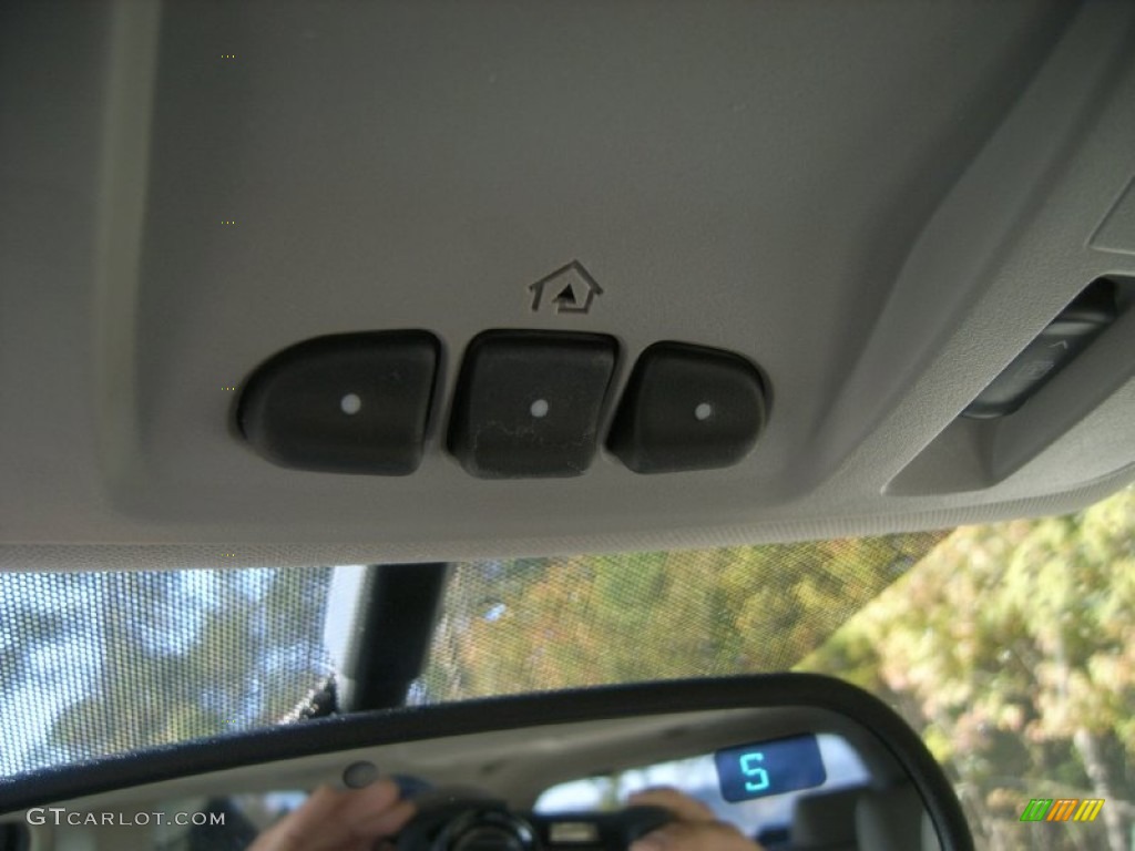 2008 Acadia SLT - Carbon Black Metallic / Light Titanium photo #32