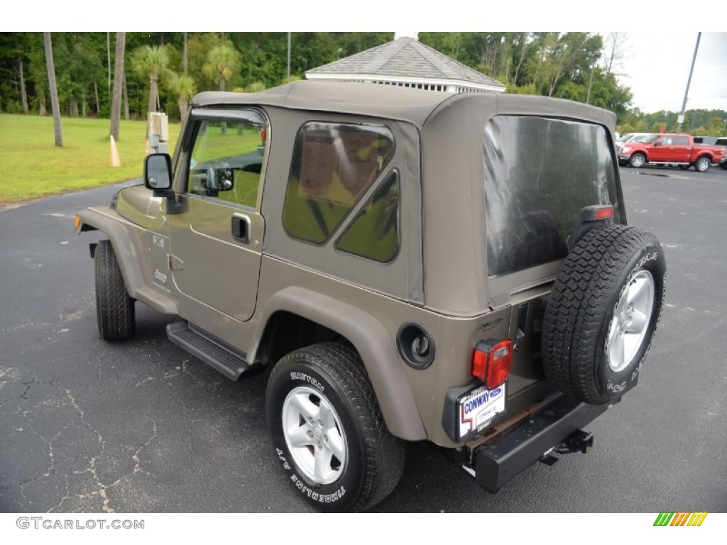 2006 Wrangler X 4x4 - Light Khaki Metallic / Khaki photo #7