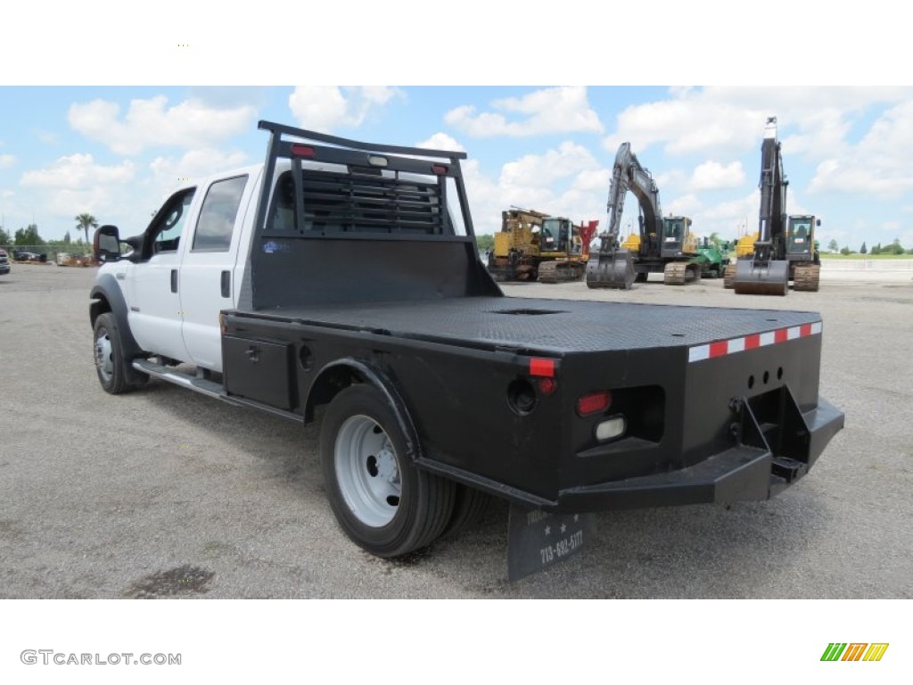 2007 F550 Super Duty XL Crew Cab 4x4 Flat Bed - Oxford White / Medium Flint photo #10