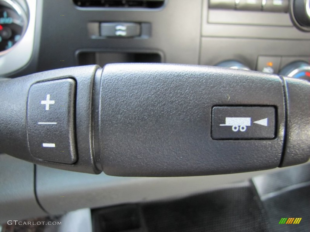 2009 Chevrolet Silverado 2500HD LS Crew Cab 4x4 Transmission Photos