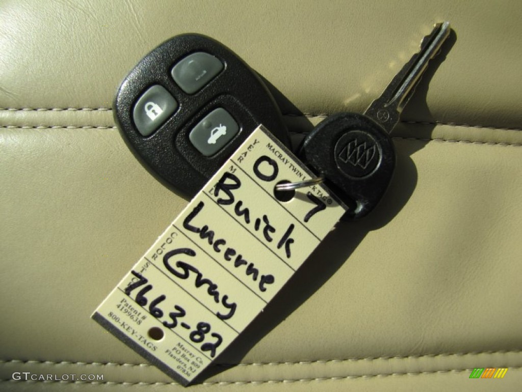 2007 Buick Lucerne CXL Keys Photo #69725772