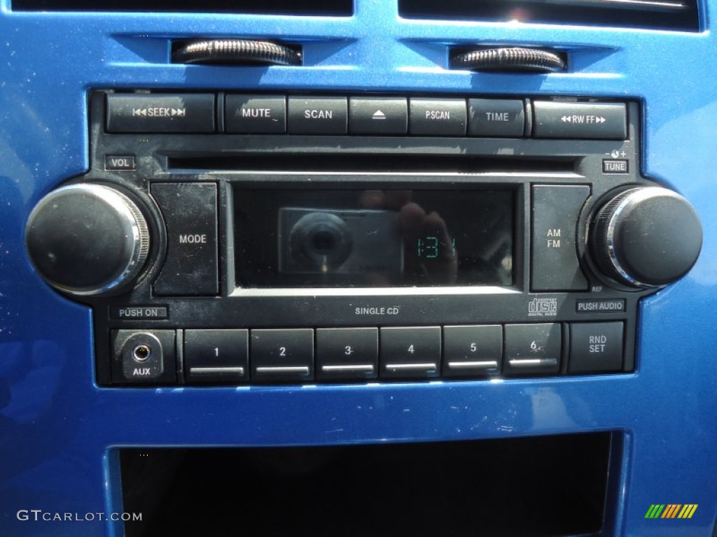 2008 Dodge Caliber SXT Audio System Photo #69730123