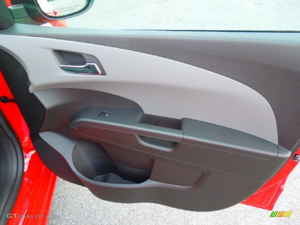 2012 Sonic LT Hatch - Victory Red / Jet Black/Dark Titanium photo #22