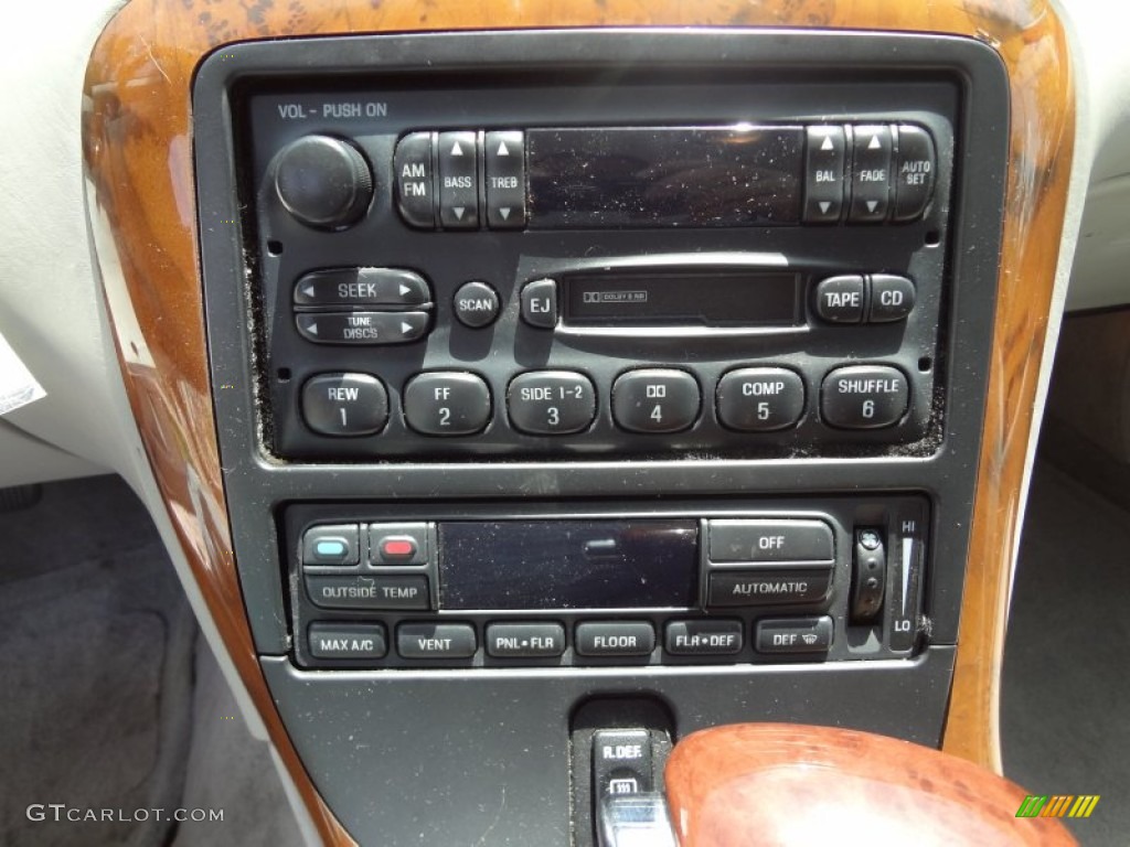 1998 Lincoln Mark VIII LSC Controls Photos