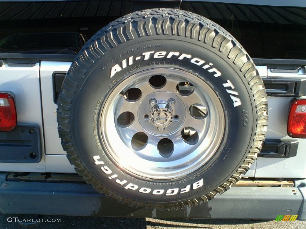 2004 Wrangler X 4x4 - Stone White / Dark Slate Gray photo #10