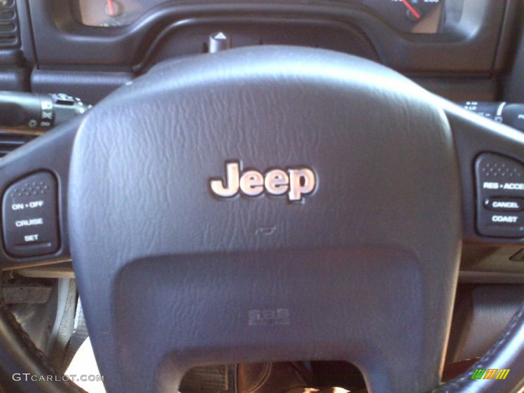 2004 Wrangler X 4x4 - Stone White / Dark Slate Gray photo #22