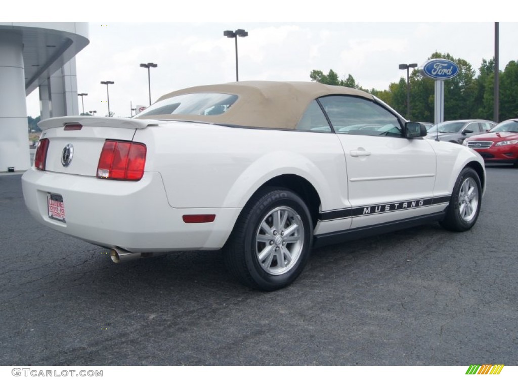 2007 Mustang V6 Deluxe Convertible - Performance White / Medium Parchment photo #3