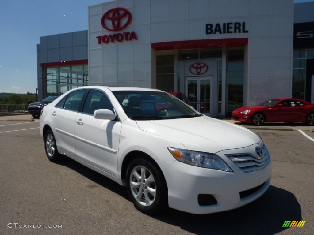 2010 Camry LE - Super White / Bisque photo #1
