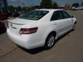 Super White - Camry LE Photo No. 7