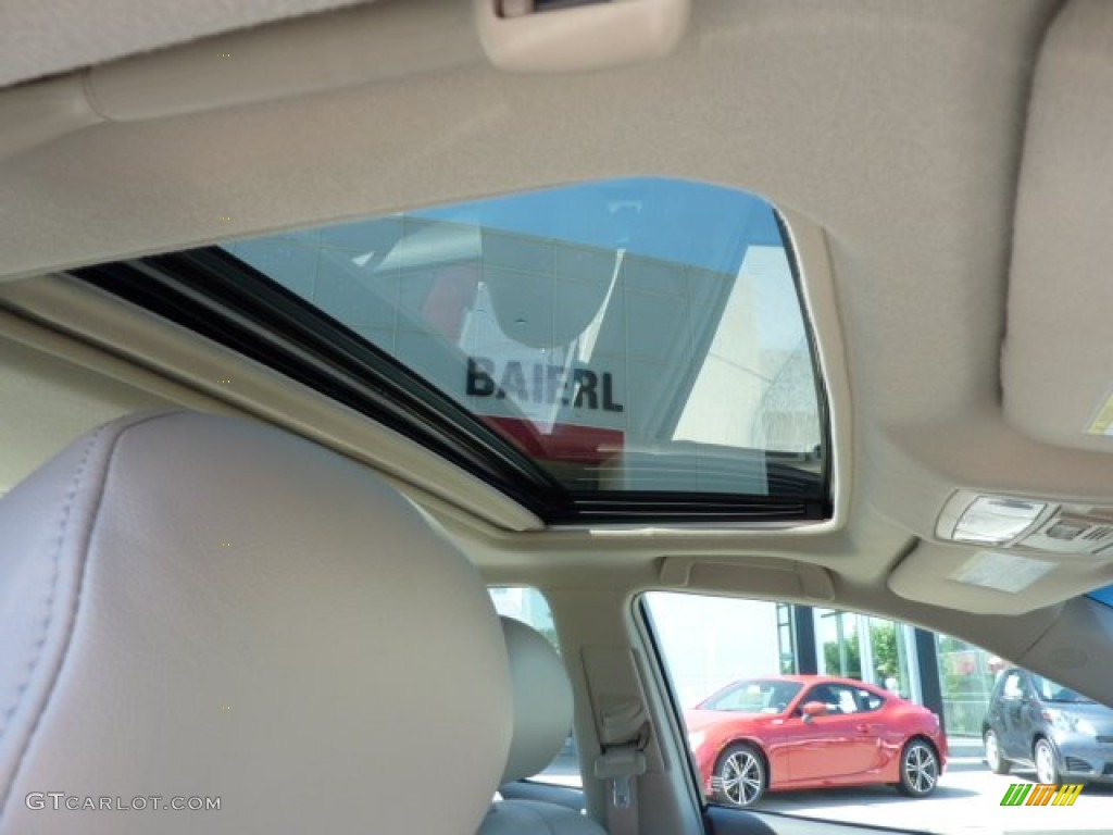 2010 Camry LE - Super White / Bisque photo #11