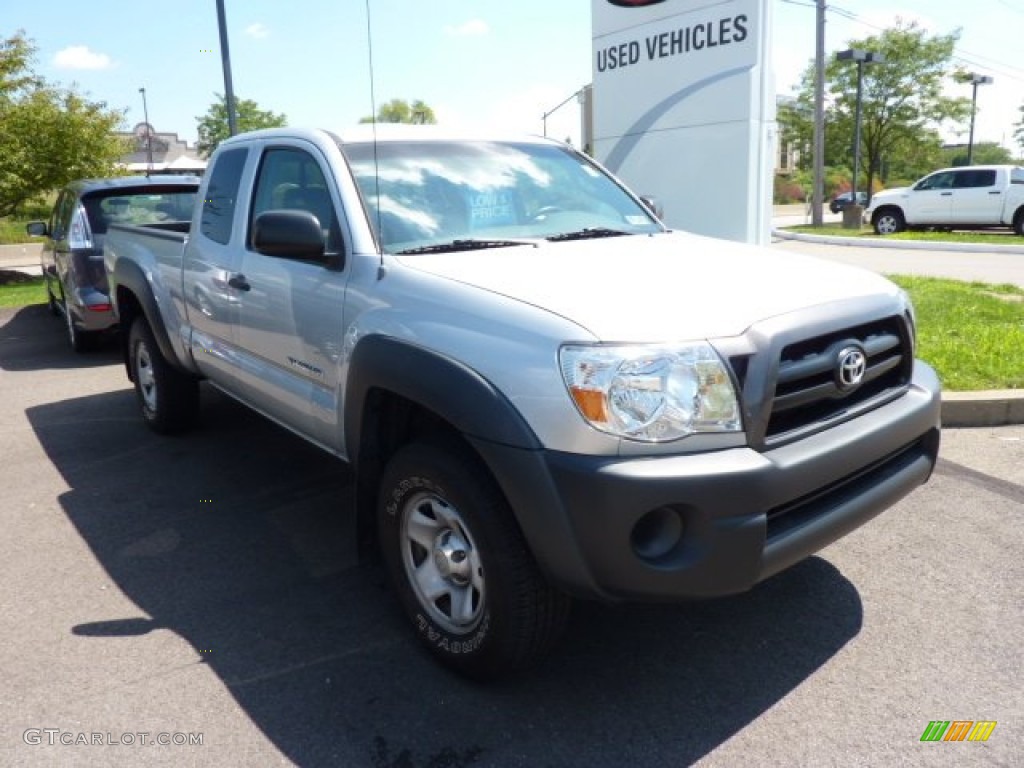 2007 Tacoma V6 Access Cab 4x4 - Silver Streak Mica / Graphite Gray photo #1