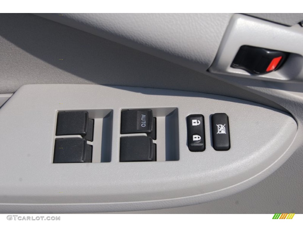 2013 Toyota Corolla L Controls Photo #69733768