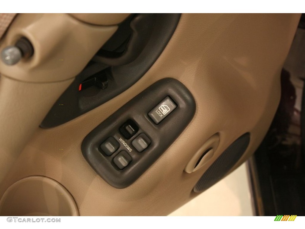 1999 Bonneville SE - Dark Cherry Metallic / Camel photo #6