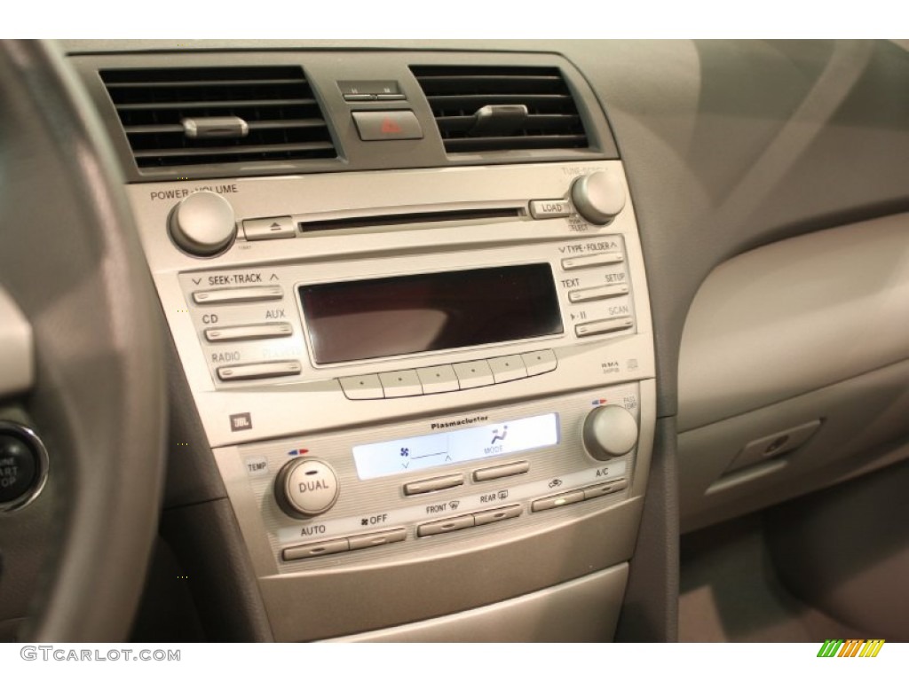 2010 Camry XLE - Classic Silver Metallic / Ash Gray photo #10