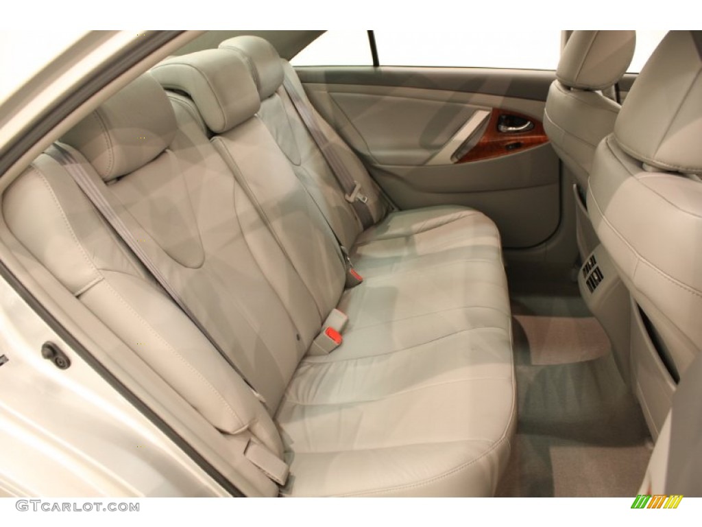 2010 Camry XLE - Classic Silver Metallic / Ash Gray photo #14