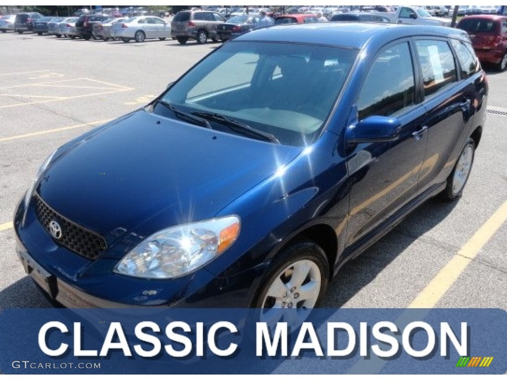 2003 Matrix AWD - Indigo Ink Blue Metallic / Dark Gray photo #1