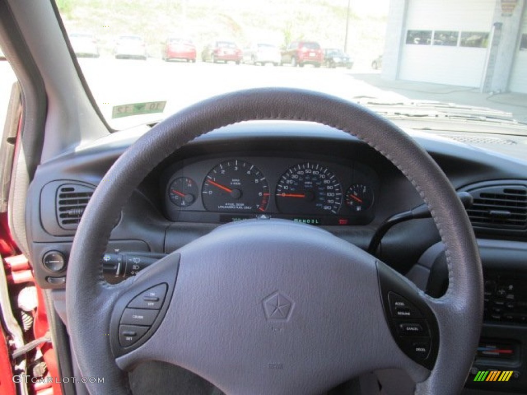 2000 Grand Caravan SE - Inferno Red Pearlcoat / Mist Gray photo #16