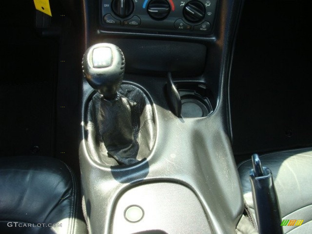 1998 Chevrolet Corvette Coupe 6 Speed Manual Transmission Photo #69739906
