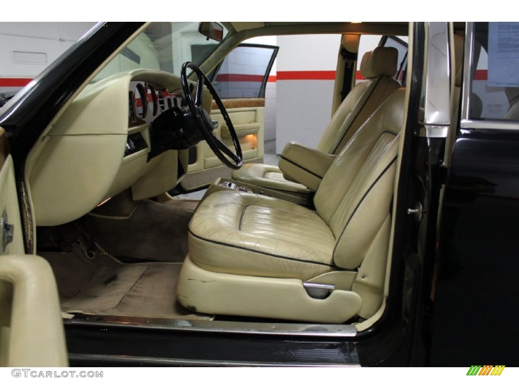 Beige Interior 1986 Rolls-Royce Silver Spirit Mark I Photo #69742042