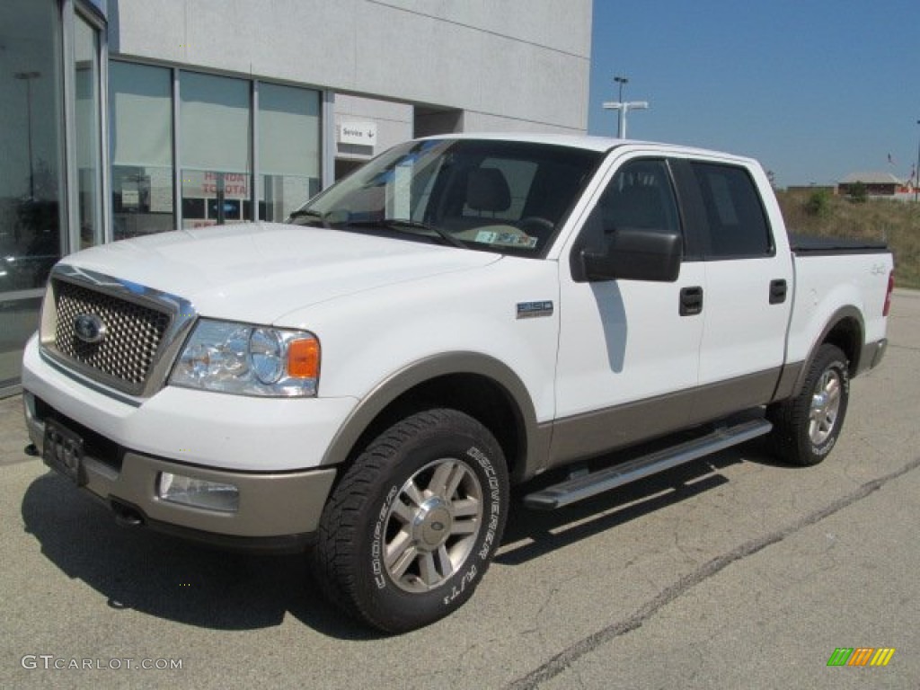 2005 F150 Lariat SuperCrew 4x4 - Oxford White / Tan photo #2