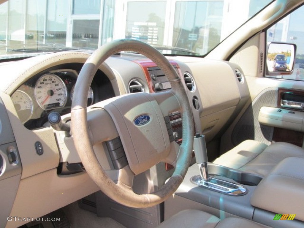 2005 F150 Lariat SuperCrew 4x4 - Oxford White / Tan photo #15