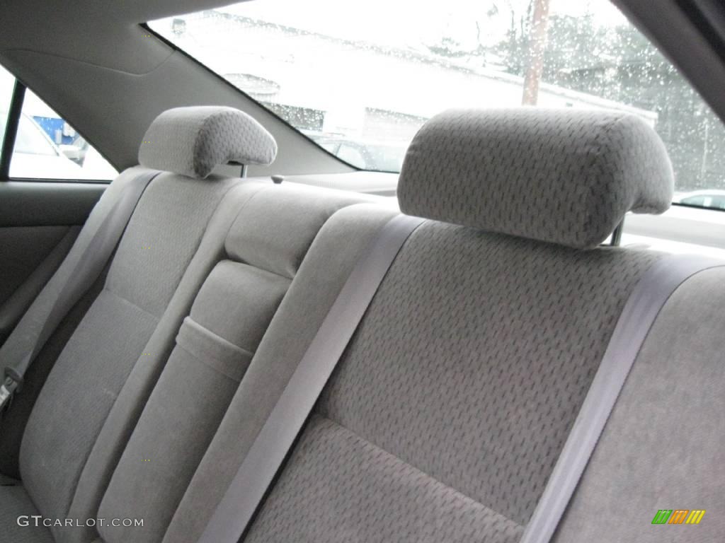 2004 Camry LE - Catalina Blue Metallic / Stone photo #5