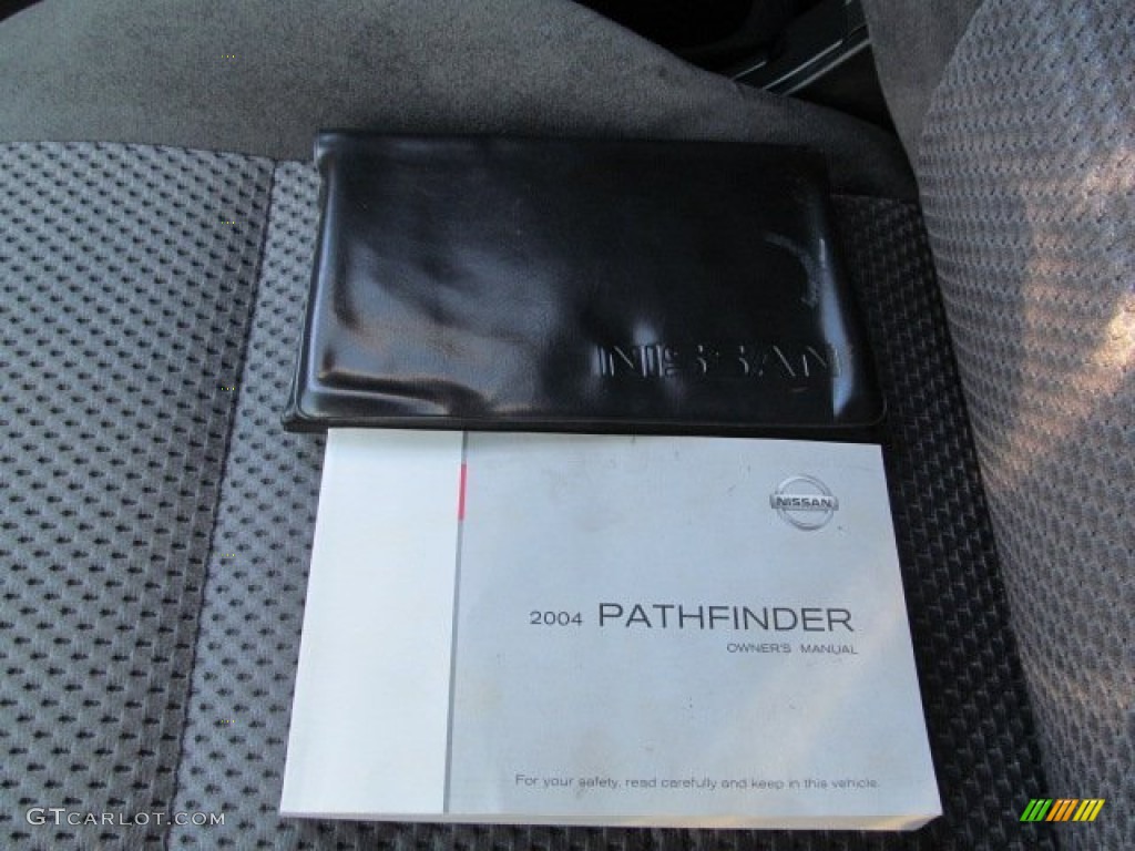 2004 Pathfinder SE 4x4 - Polished Pewter Metallic / Charcoal photo #17