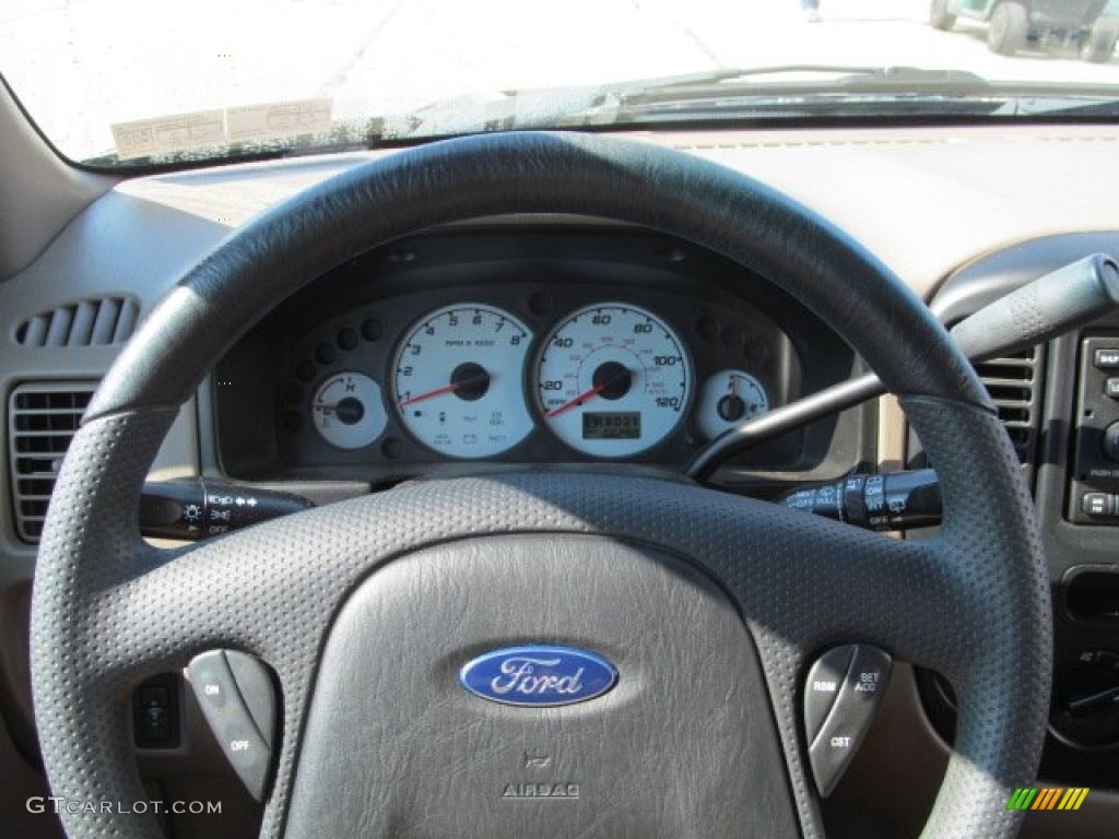 2002 Escape XLT V6 4WD - Black Clearcoat / Medium Parchment photo #18