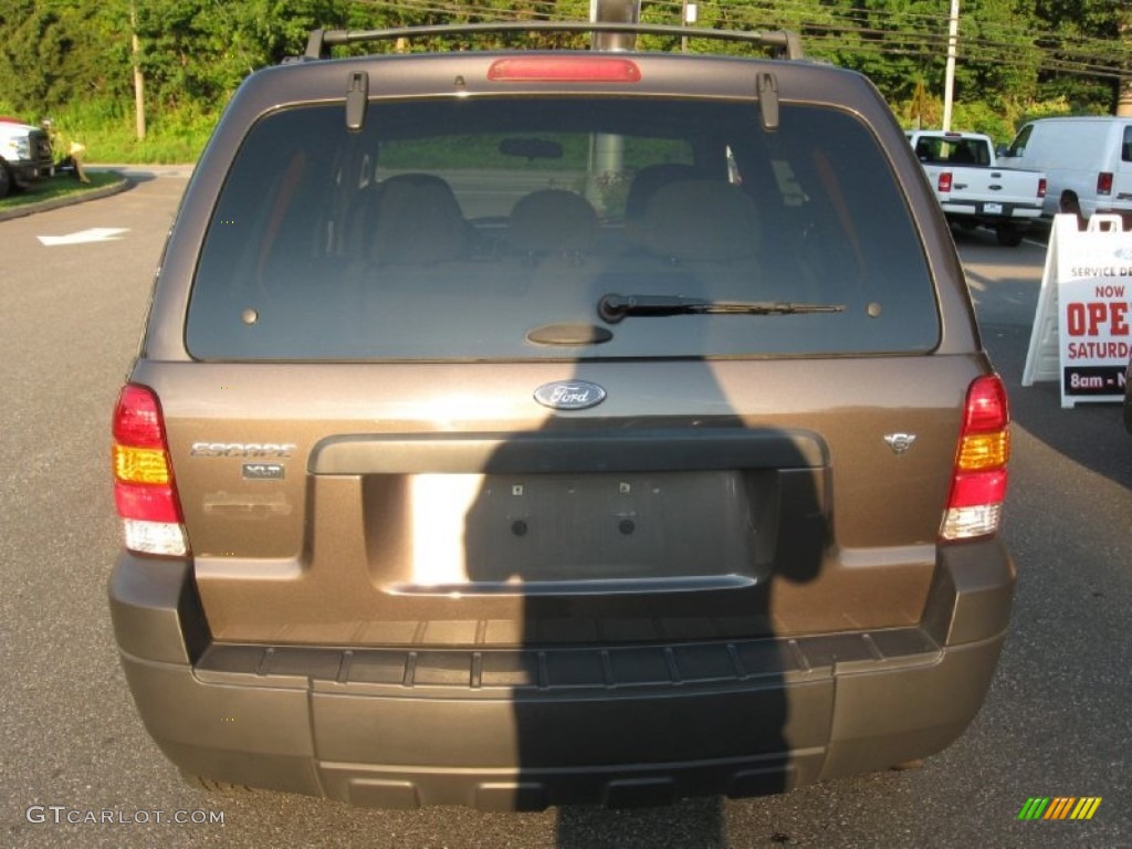 2006 Escape XLT V6 4WD - Dark Shadow Grey Metallic / Medium/Dark Flint photo #6