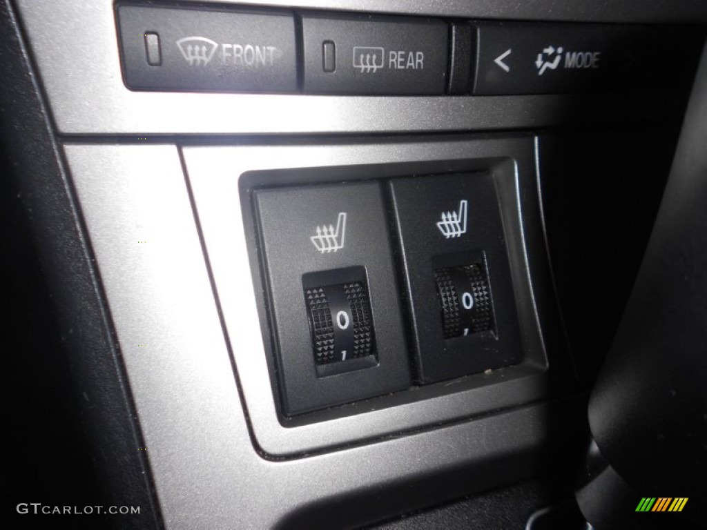 2010 Mazda MAZDA3 s Grand Touring 5 Door Controls Photo #69746767
