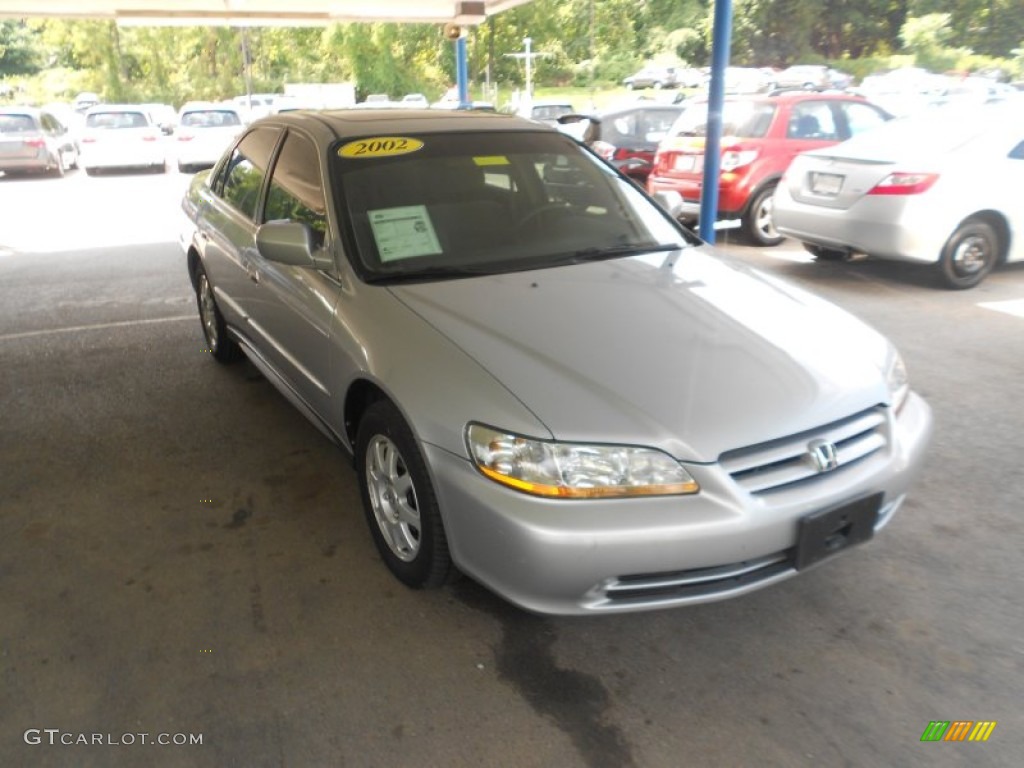 2002 Accord SE Sedan - Satin Silver Metallic / Quartz Gray photo #1