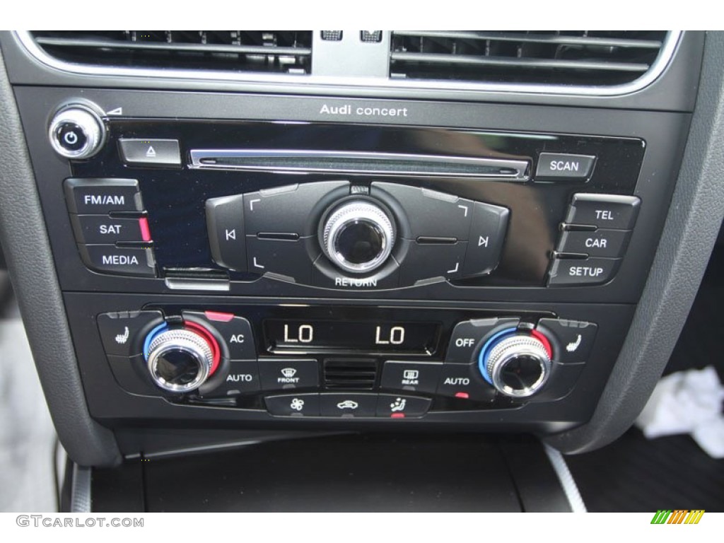 2013 Audi A5 2.0T quattro Coupe Controls Photo #69750139