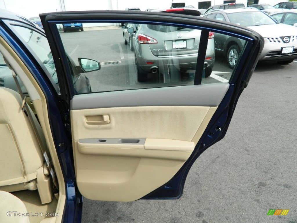 2009 Nissan Sentra 2.0 S Beige Door Panel Photo #69750898
