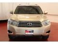 Sandy Beach Metallic - Highlander V6 4WD Photo No. 3