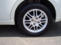 White Suede - Focus SEL Sedan Photo No. 12