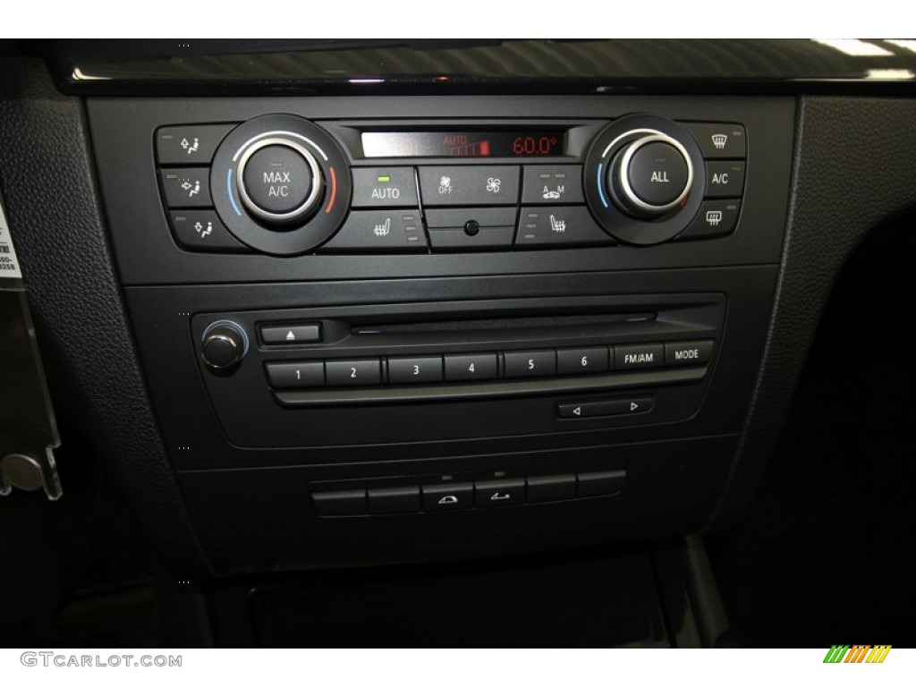 2013 1 Series 128i Convertible - Black Sapphire Metallic / Black photo #17