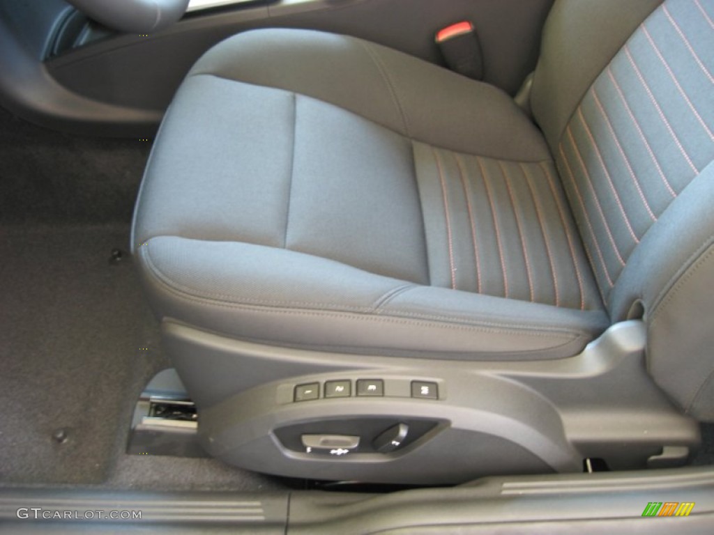 2013 C30 T5 - Titanium Grey Metallic / Off Black photo #15