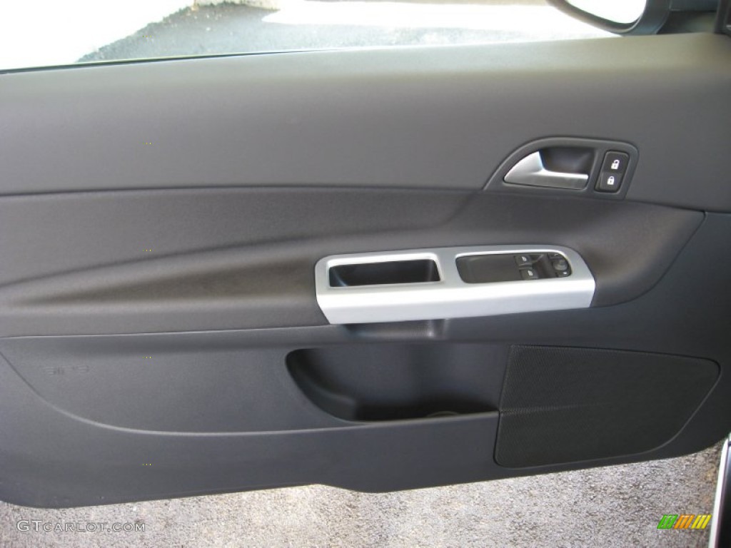 2013 C30 T5 - Titanium Grey Metallic / Off Black photo #16